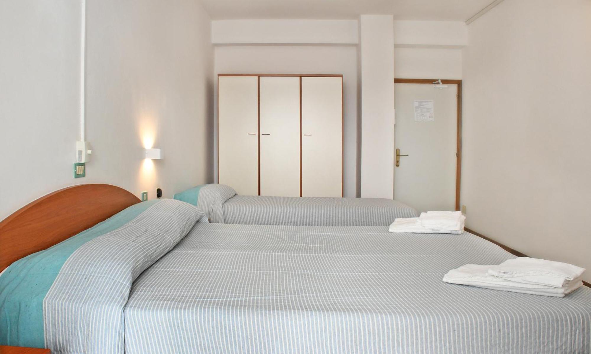 Hotel Exclusive In Pieno Centro - Nuova Gestione 2025 ริชโชเน ภายนอก รูปภาพ