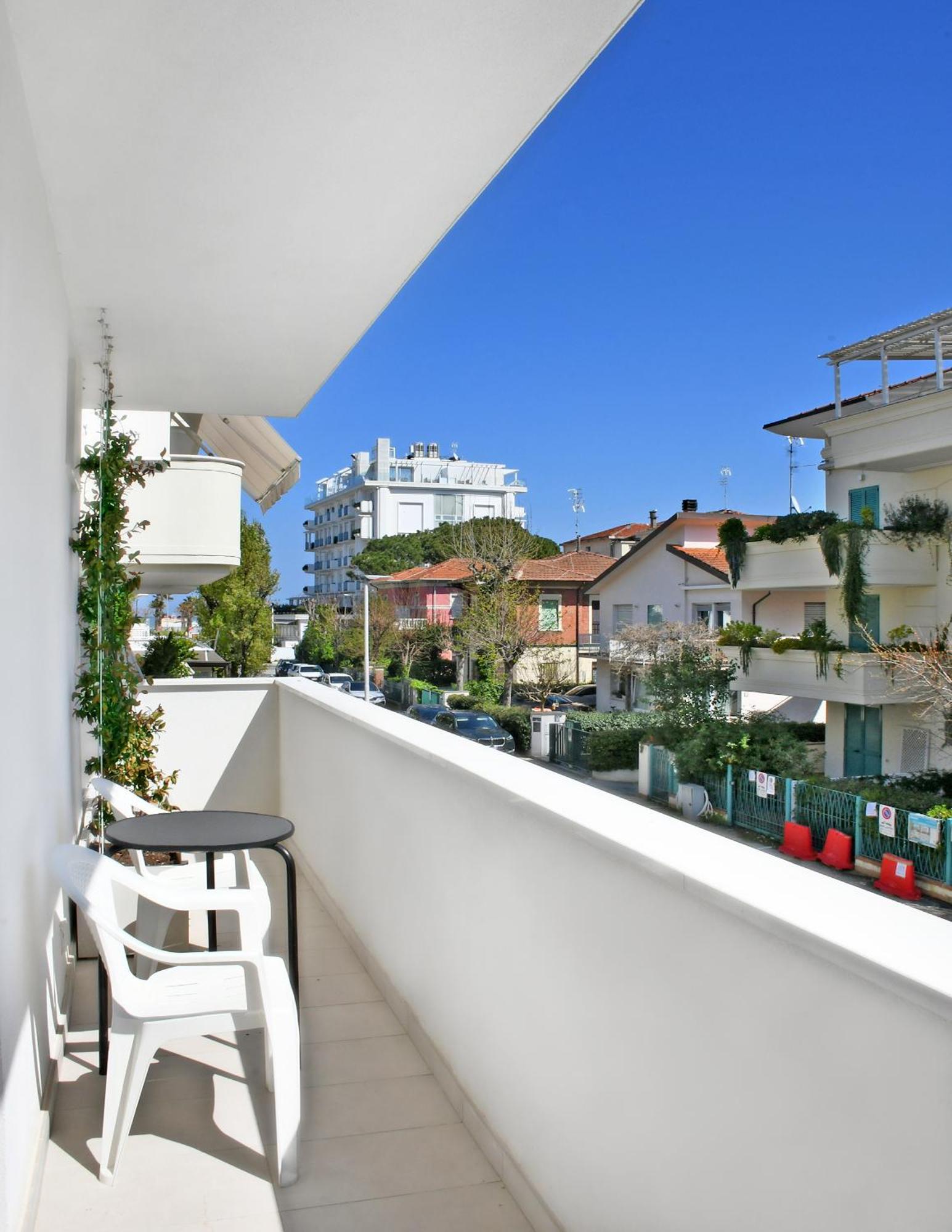Hotel Exclusive In Pieno Centro - Nuova Gestione 2025 ริชโชเน ภายนอก รูปภาพ